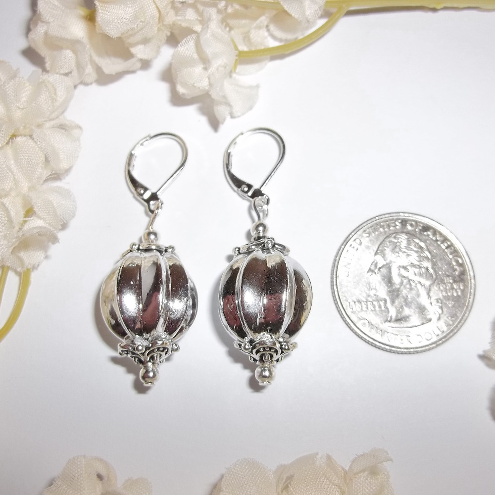 Big Silver Statement Earrings Dangle Drop NWT 4568 - Picture 5 of 8